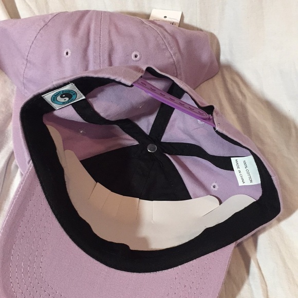 Snap back - Picture 4 of 4